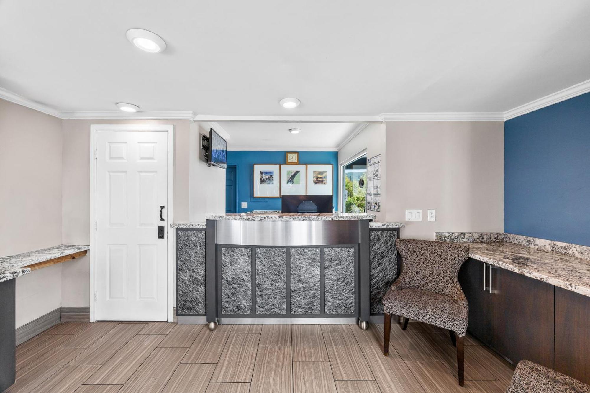 Executive 2* Milpitas